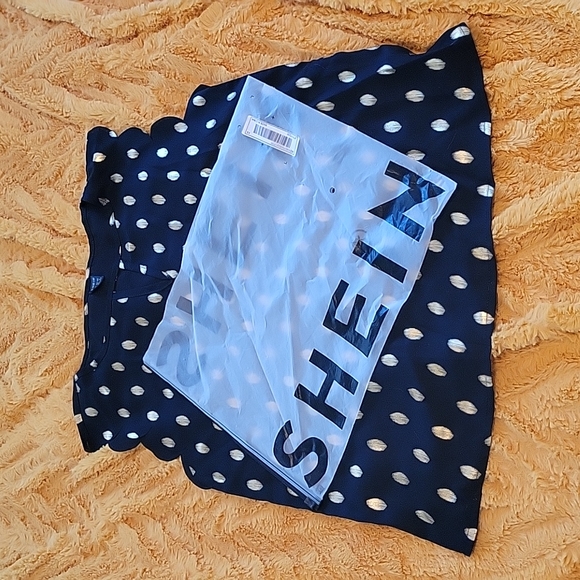 Shein tank blouse - Picture 9 of 9